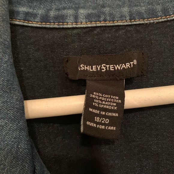 Denim Vest - Picture 5 of 5